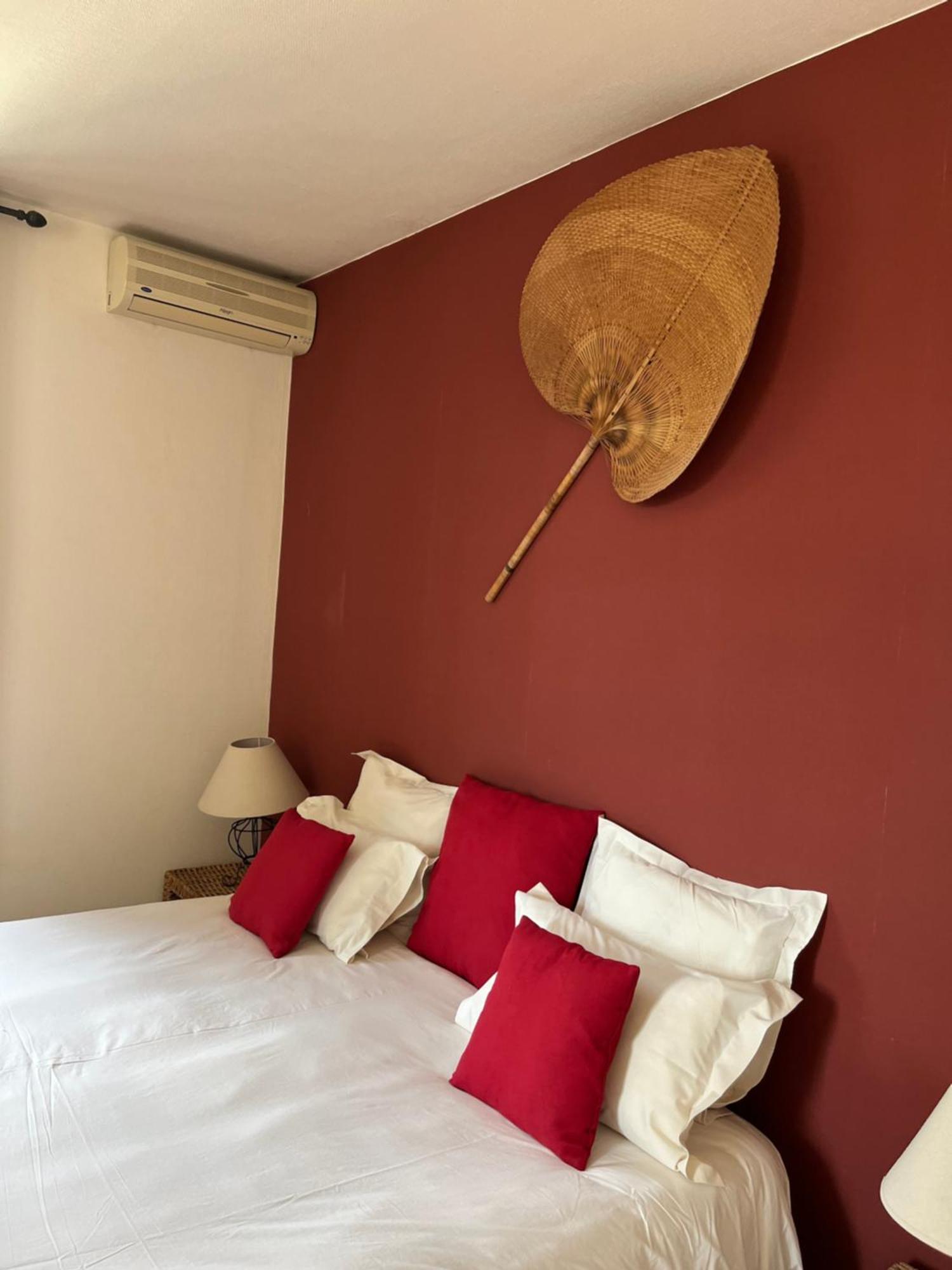 Issigeac La Bruceliere B&B 외부 사진